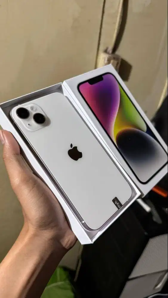 Bismillah Dijual  Hp IPhone 14 Plus 128gb inter support all operator.