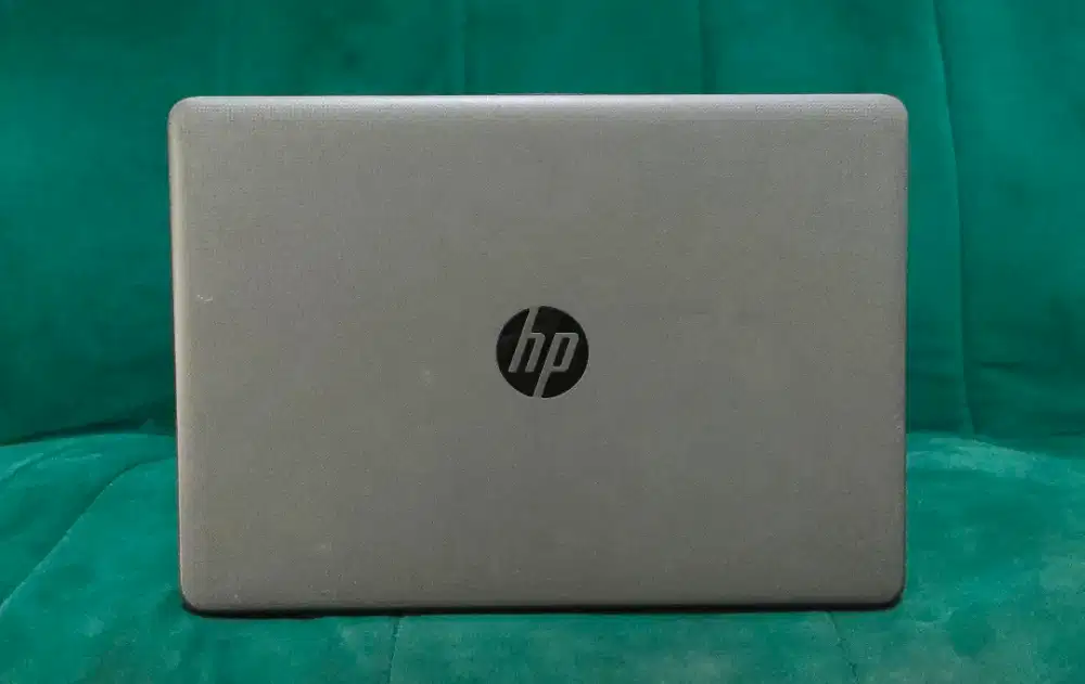 Hp 240 G6 slim core i3 gen6 ram8 ssd128 batre awet siap pakai nominus