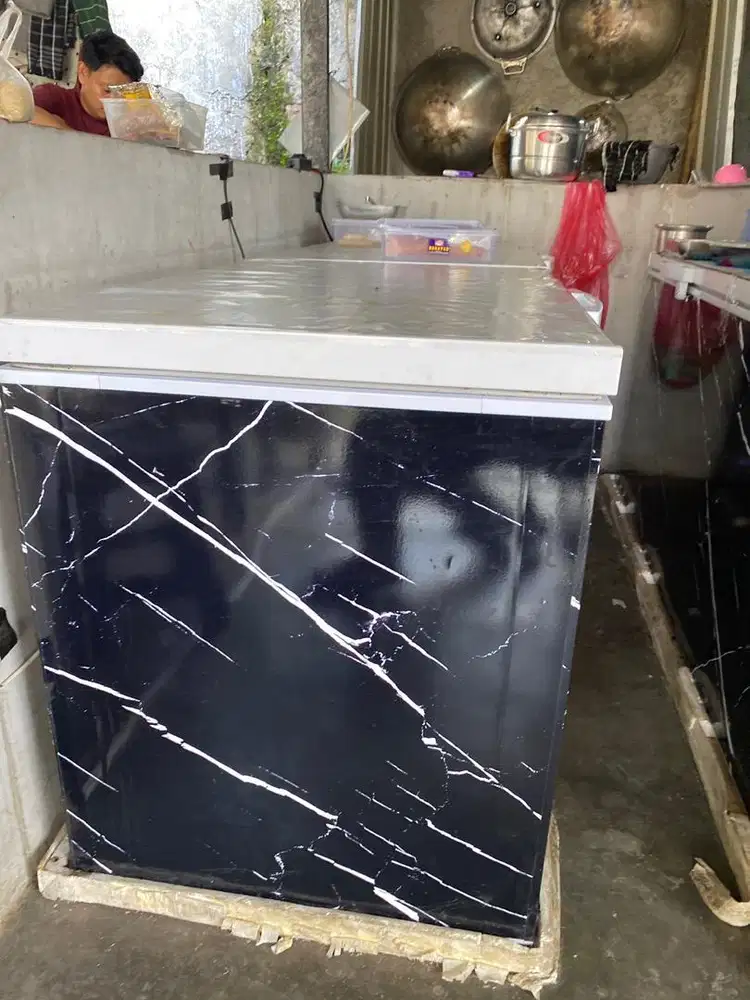 FREZEER SANWO 750 liter BARU