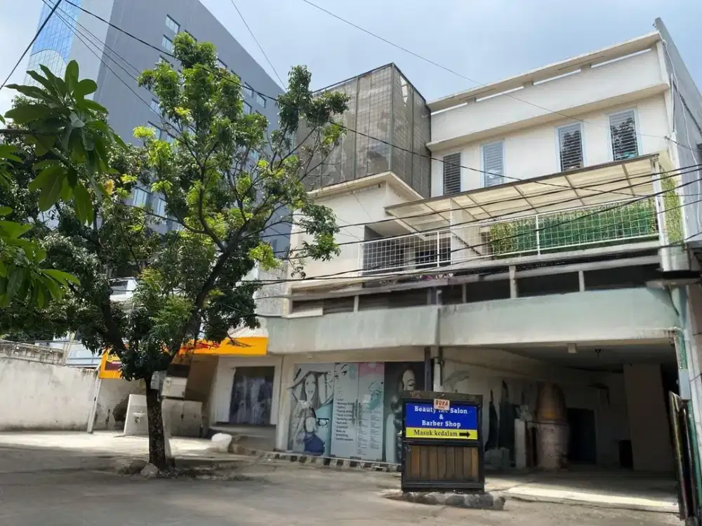 Rumah Usaha Kost & Salon 4 Lantai Jalan Asem Baris Raya, Tebet, Jakarta Selatan.