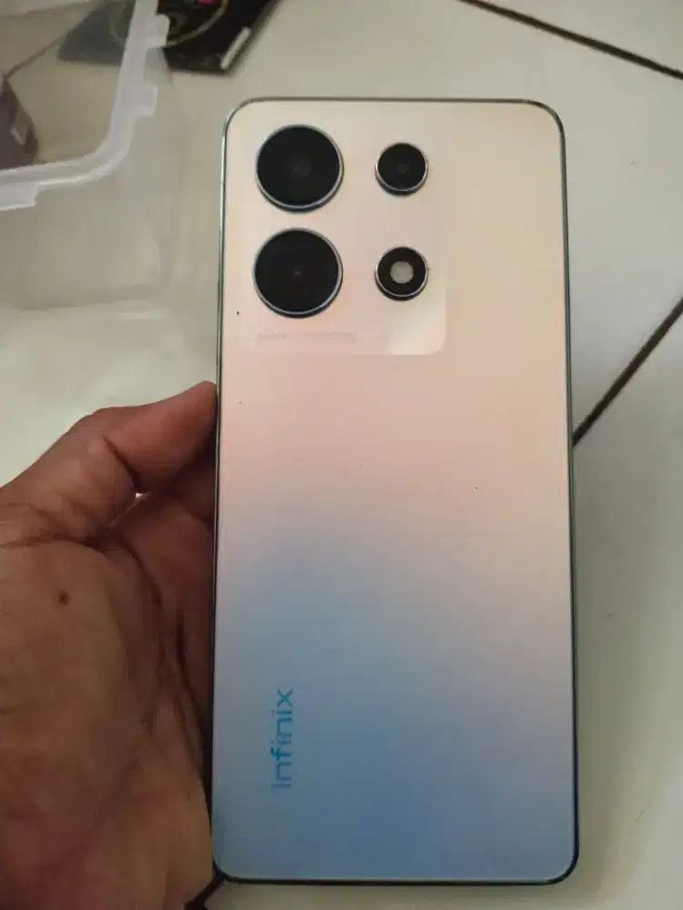 Infinix note 30i  8+4/256  minus retak tp ga ngaruh sentuhan normal