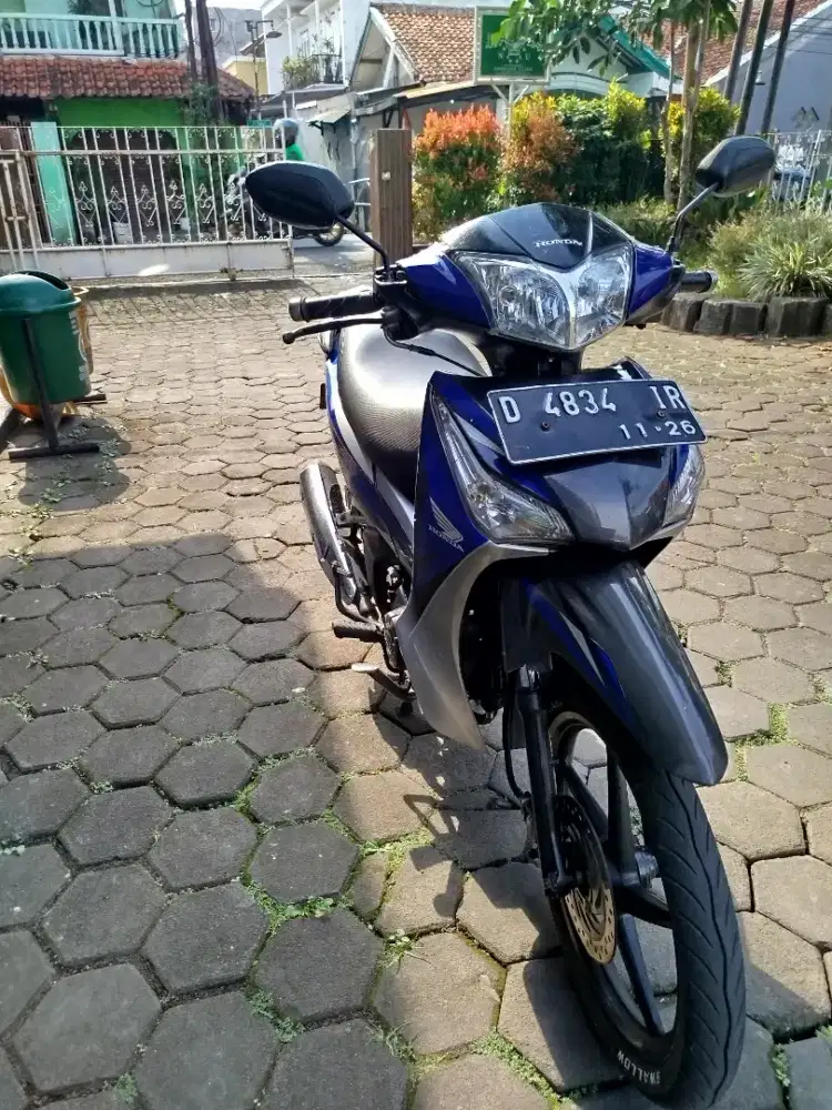 Honda Supra X Helm in 2011