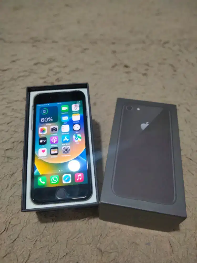 jual iphone 8 64gb inter