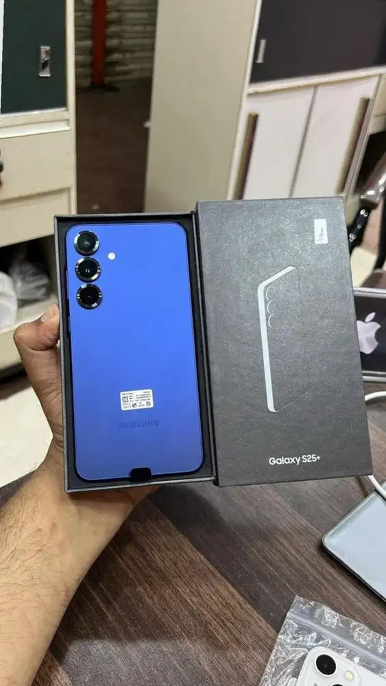 SAMSUNG GALAXY S25+ 12/512 GB