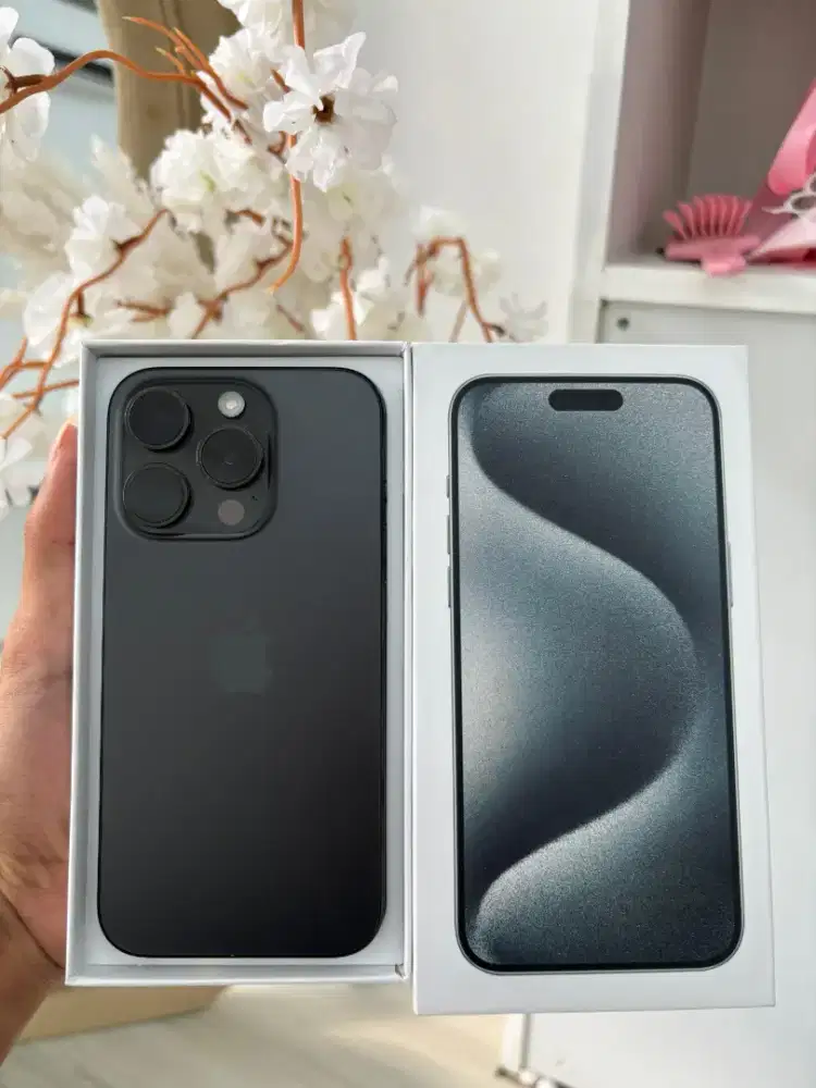 Iphone 15 pro 128gb black titanium