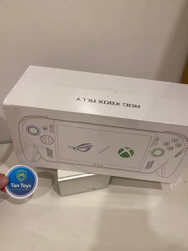 ASUS ROG Xbox Ally RC73YA-Z2AA30A6W – White [AMD Ryzen Z2 A Processor