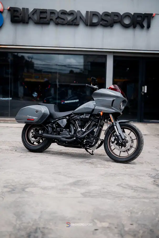 HARLEY DAVIDSON LOW RIDER ST z9 r6 zx