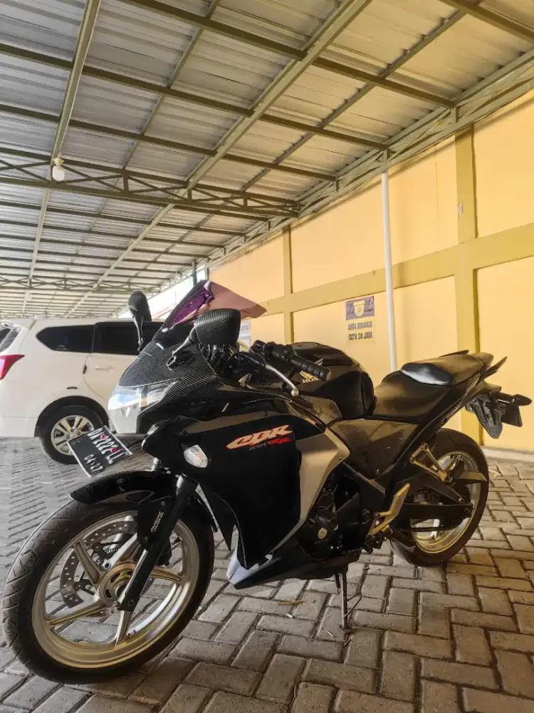 Honda CBR 250R CBU