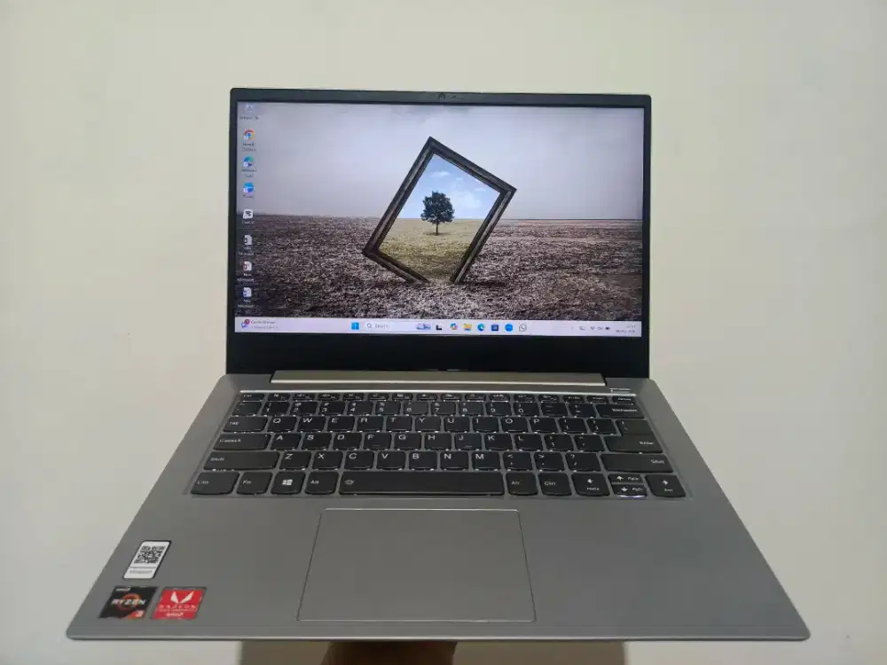 Lenovo Ideapad v14 IIL reyzen 3
