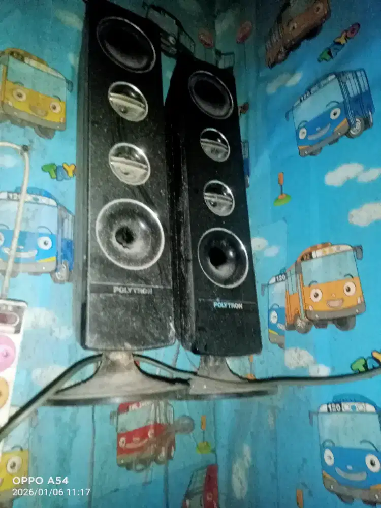 Speaker tower Polytron original