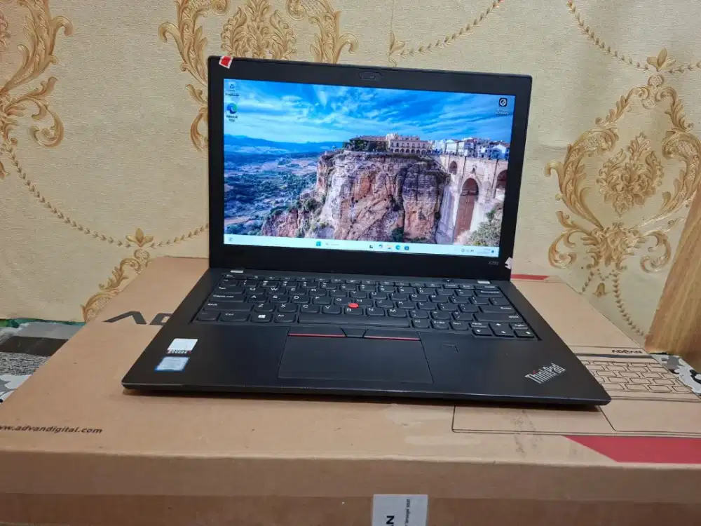 LAPTOP LENOVO THINKPAD X280 INTEL CORE I5-8350U -8GB -SSD 256GB -
