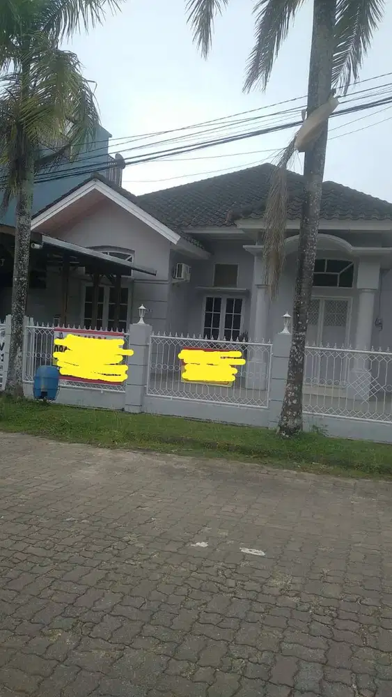 Di jual rumah di perum BDI Balikpapan
