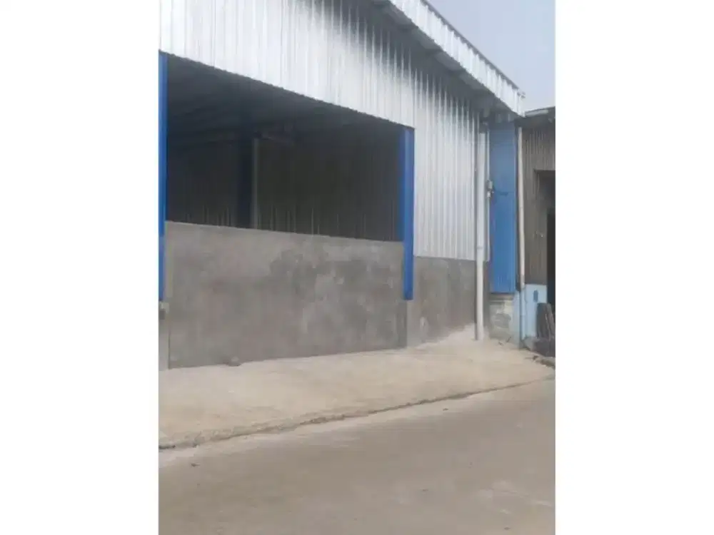 Sewa Bangunan Legok 850m² – Full Bangunan, Cocok Gudang atau Usaha, 300 Juta Nego