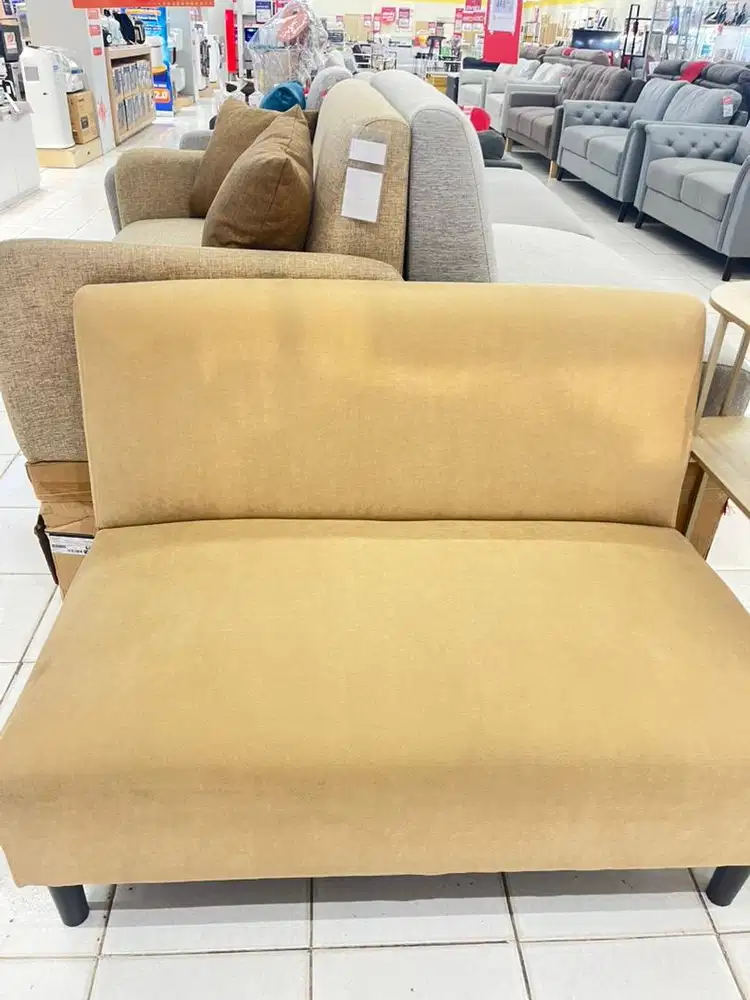 SOFA CARMELIO 900 RIBUAN