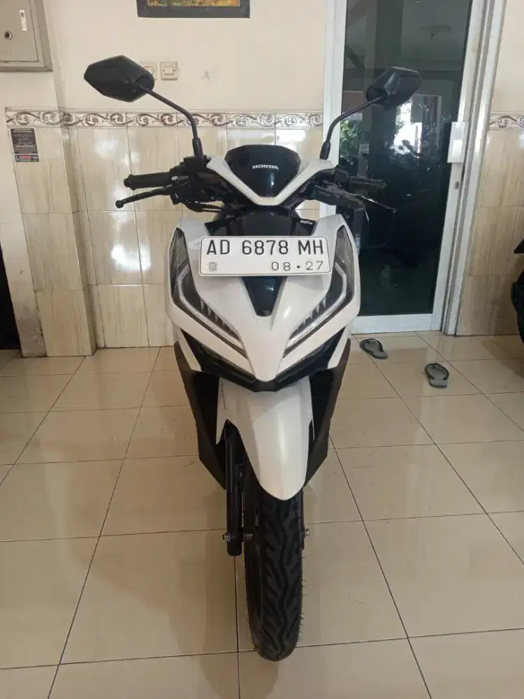 Vario istimewa mulus