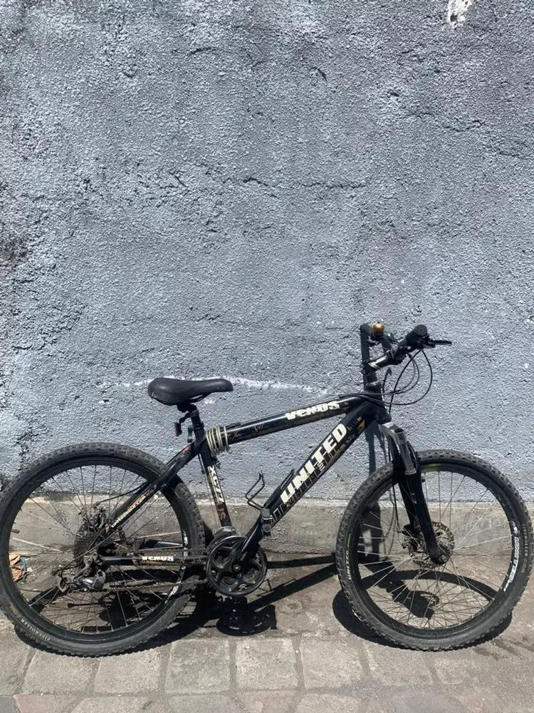 SEPEDA GUNUNG UNITED