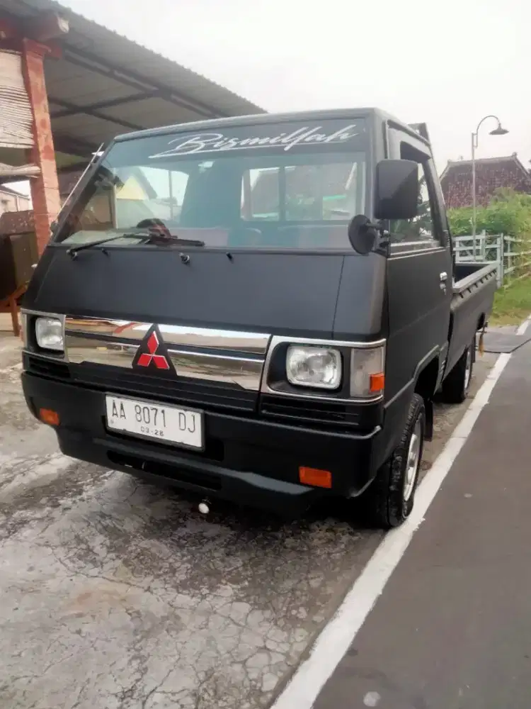 Dijual cepat l300 zuro 4 tahun 2022 orinan 155jt aja