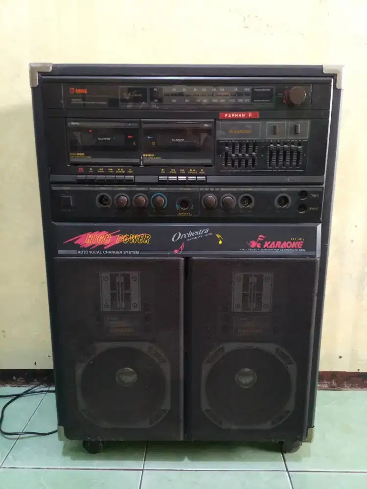 Radio tape Aux tens jumbo