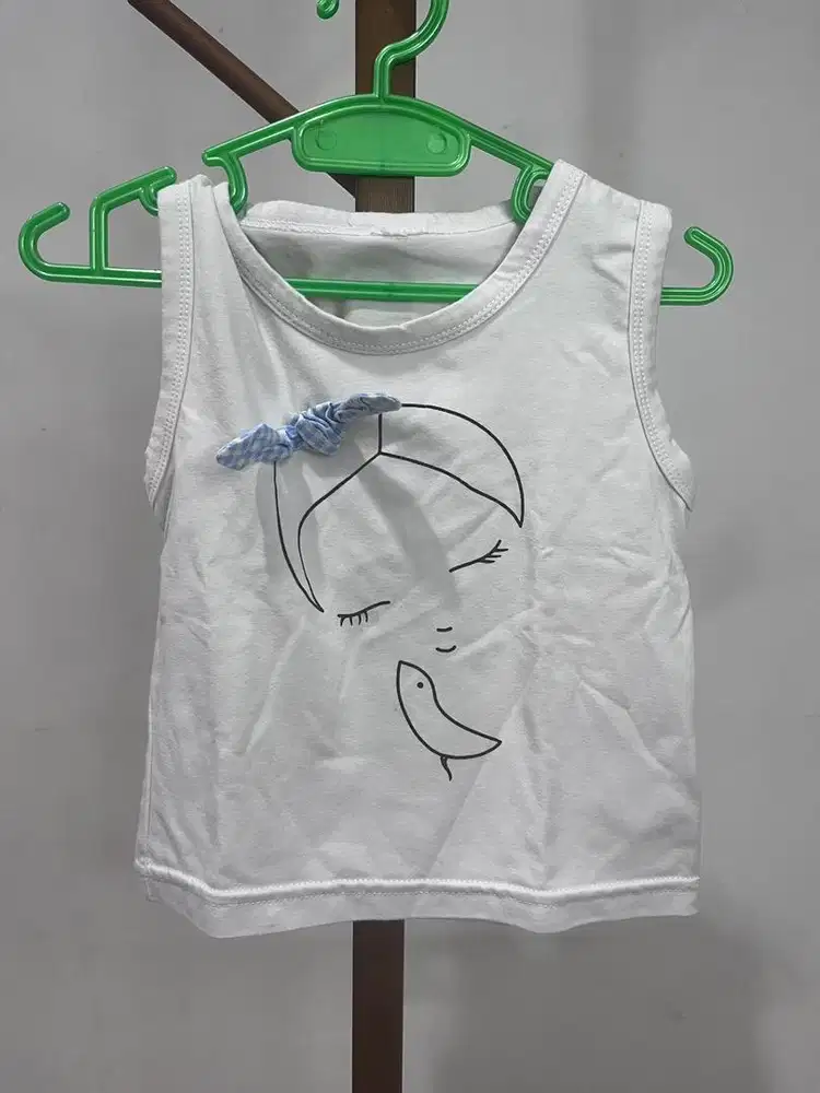 Preloved Kaos anak perempuan usia 1-3 tahun