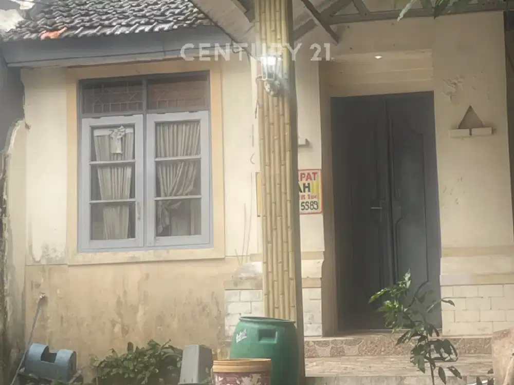 Rumah Asri Siap Huni  Di Lembah Hijau Lippo Cikarang Jawa Barat.