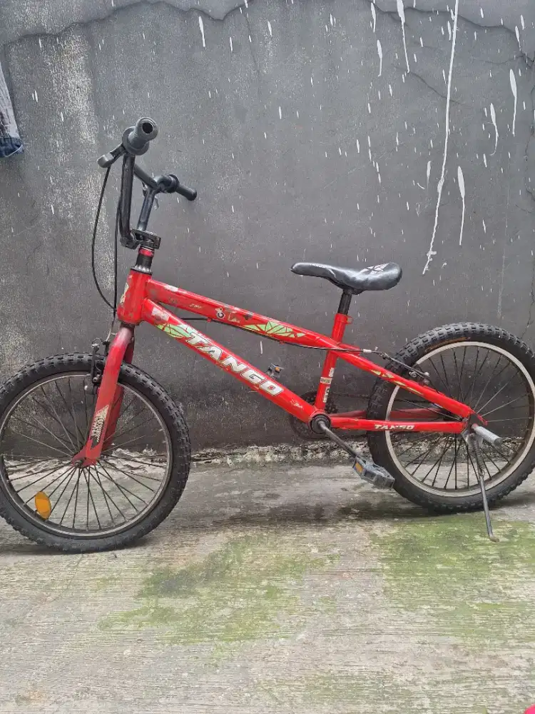 Sepeda Anak cewek SD dan balita