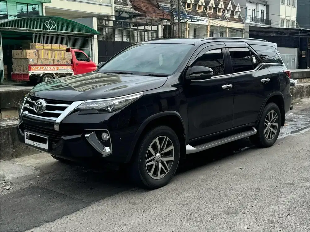 Fortuner VRZ 2017 dd full original Km 70rb record toyota CASH