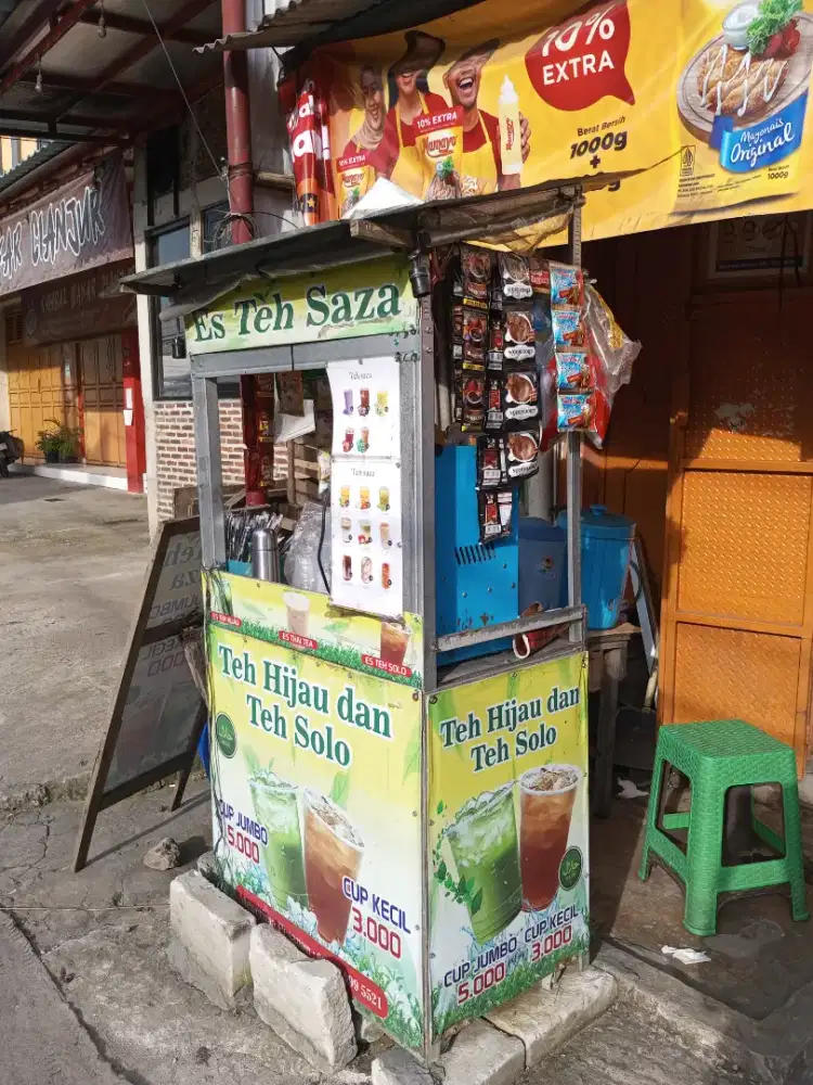 Dibutuhkan karyawan untuk jaga es teh solo