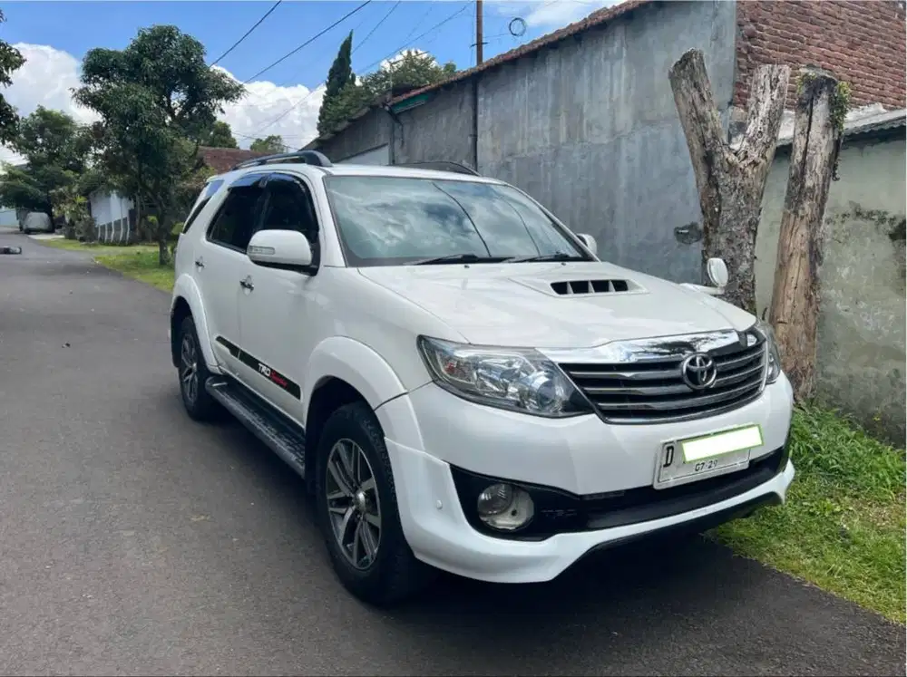 FORTUNER 2014 METIK DIESEL PUTIH VNT TURBO