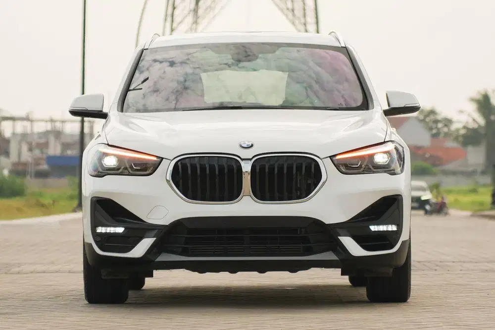 #Storm Trooper! BMW X1 Sport 2022 LCI Facelift White gla200 a200 218i