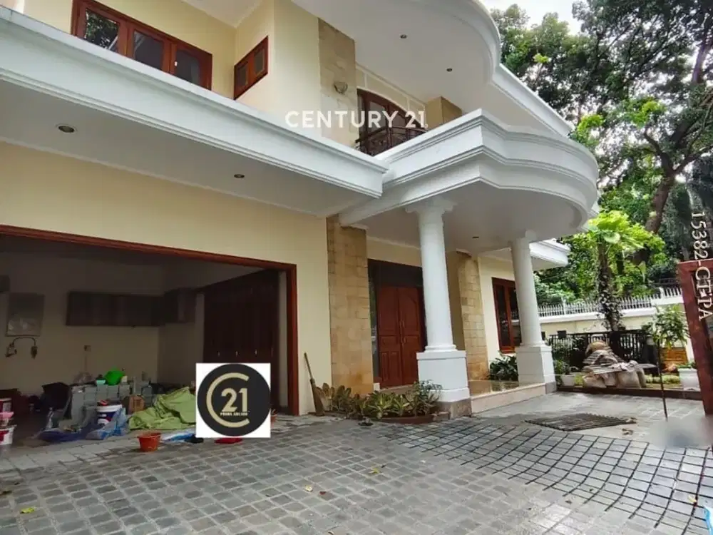 Disewakan Rumah Siap Huni Dilengkapi Swimming Pool DiPondok Indah