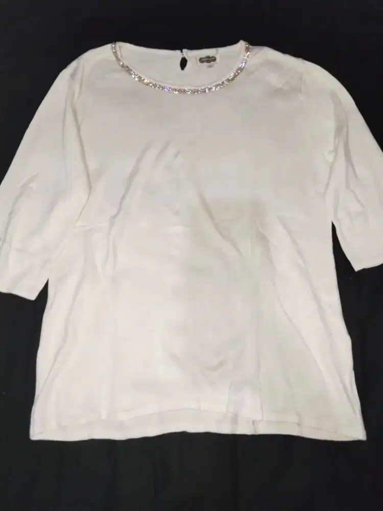 Thrift rajut atasan wanita