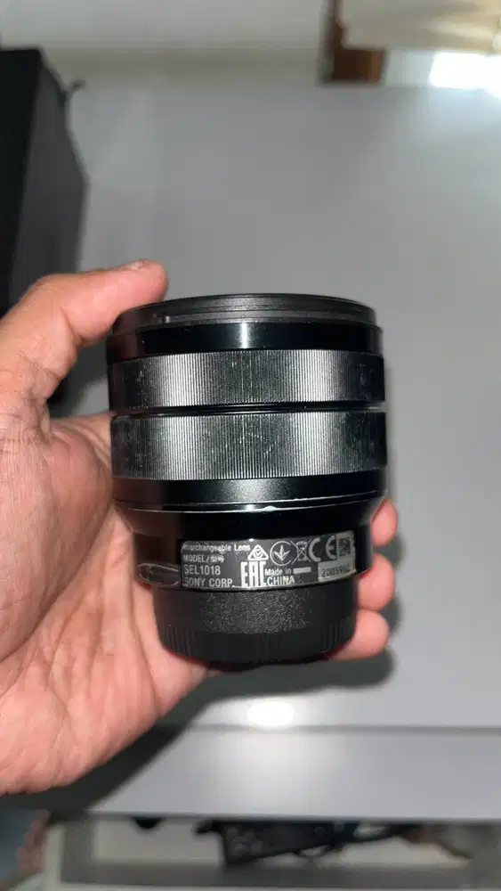 Lensa Sony 10-18 F 4.0 OSS