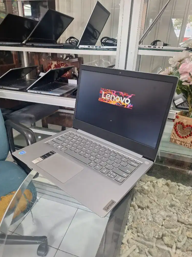 Laptop Lenovo Ideapad Slim 3 intel N4020