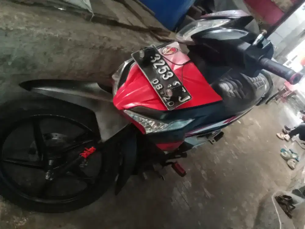 Di jual motor Honda Supra x 125