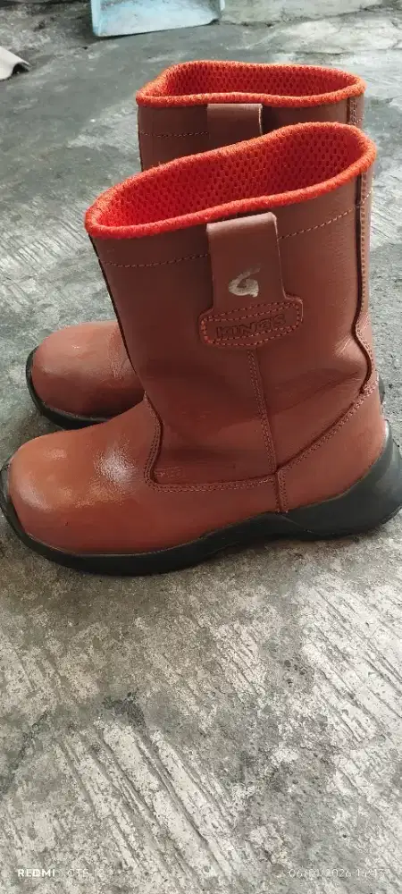 sepatu safety kings KWD 205 x by honey well