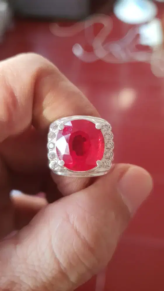 Batu permata paparaca