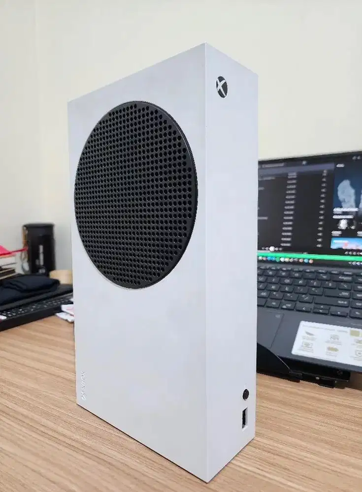 Jual Xbox Series S 512 GB Fullset