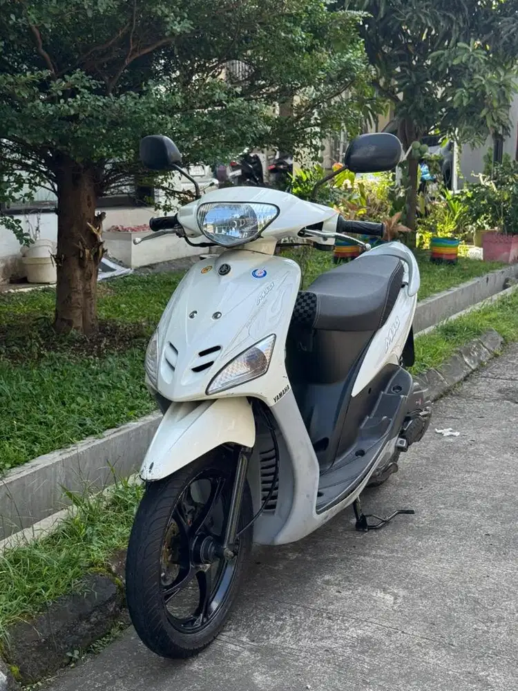 Mio sporty 5TL Putih