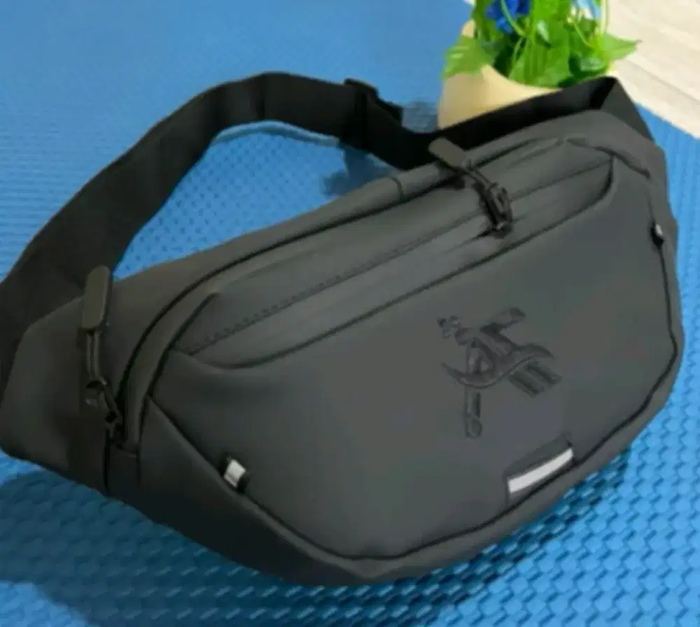 Tas Waistbag Premium Baru