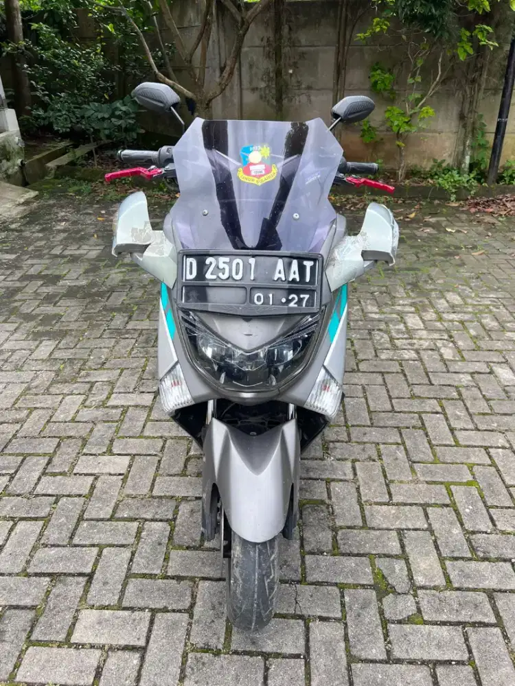 Yamaha nmax tahun 2017 plat d