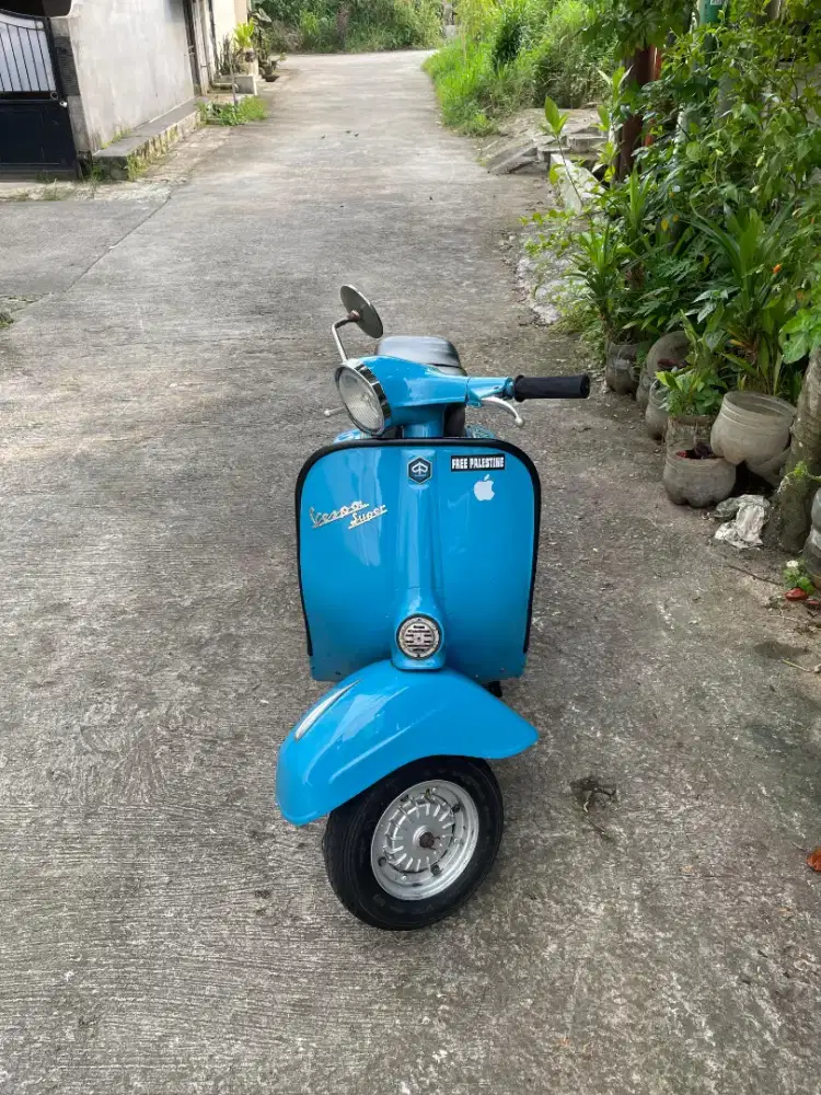 Dijual Vespa Super Tahun 70