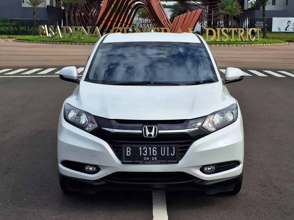 Honda HR-V 1.5 E Matic 2016
Putih Mutiara
