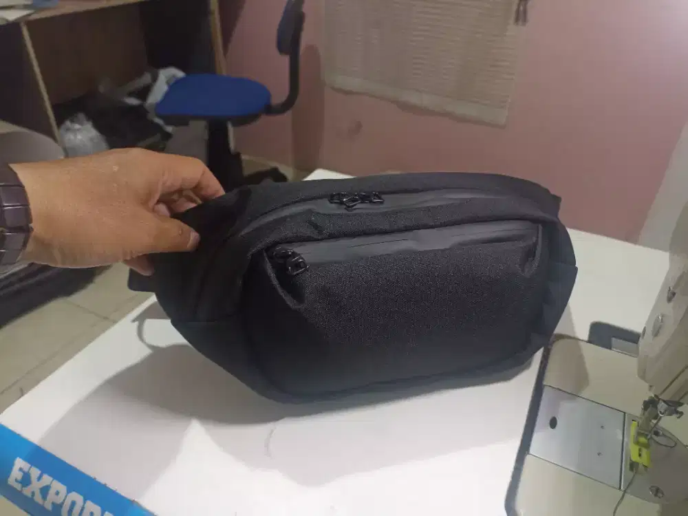 mencari kerja dibidang desain tas, pola tas, sampel tas