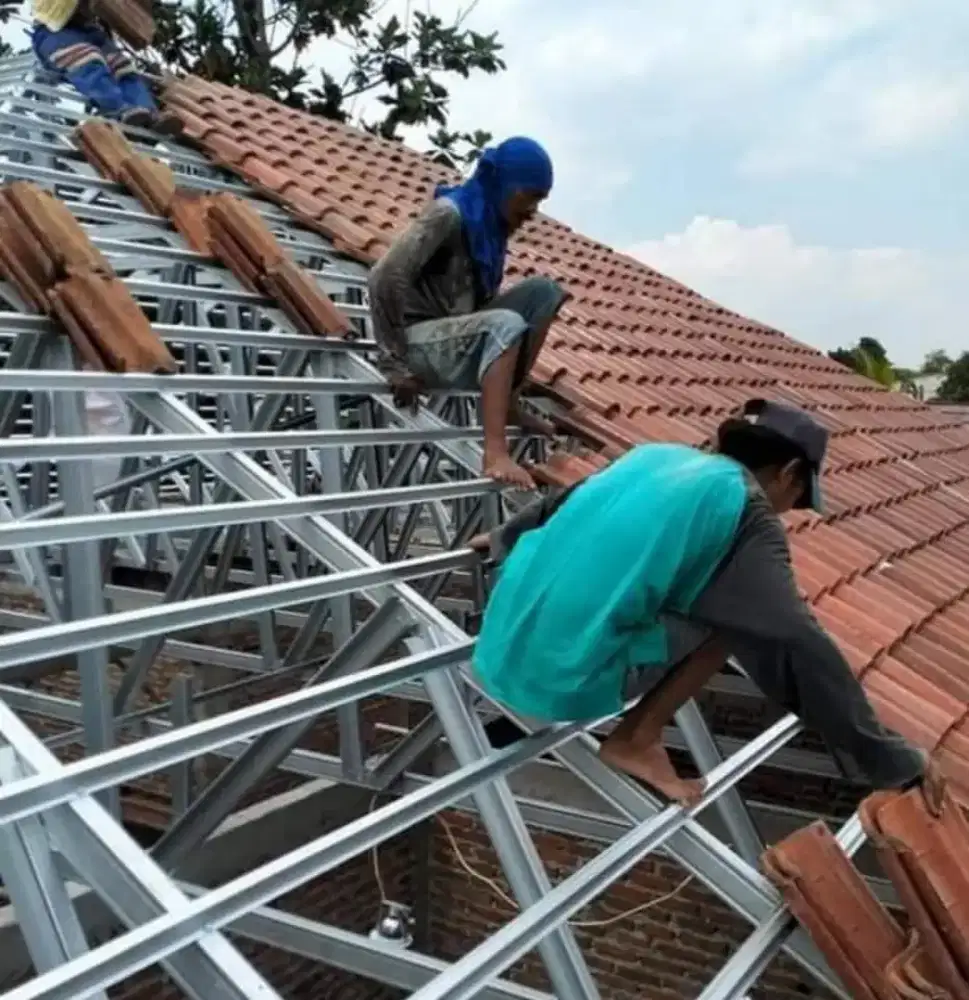 Pasang atap dan renovasi