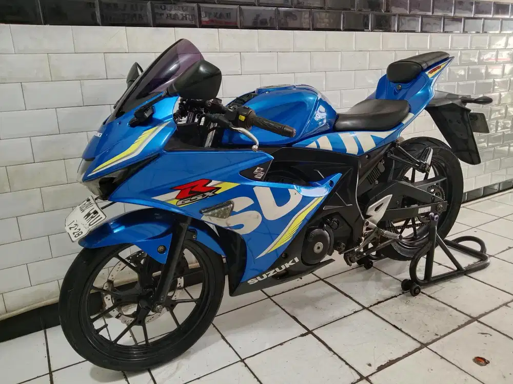 GSX R  TAHUN 2017 SURAT LENGKAP