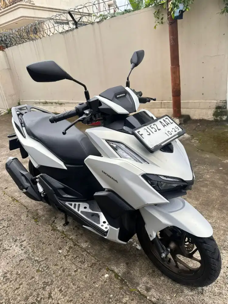 VARIO 160 CBS 2024 PUTIH KM 7 RIBU ASLI