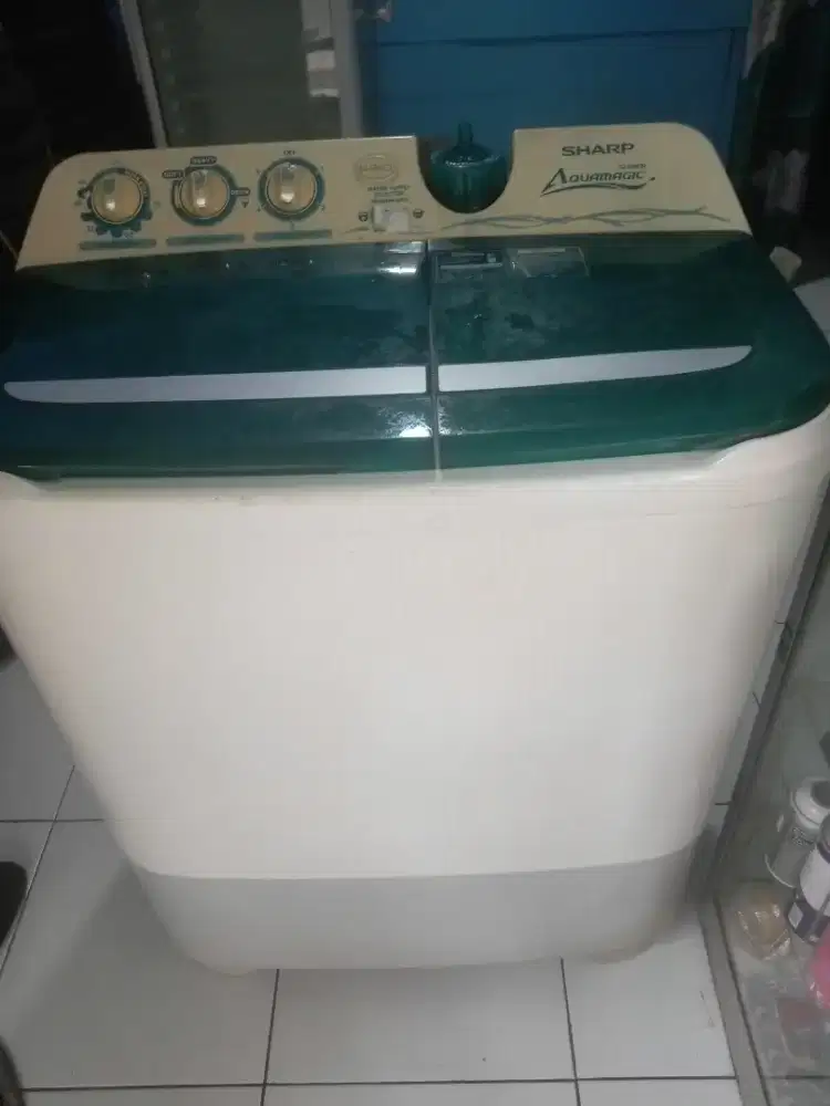 Mesin cuci 2tabung merek sharp 10kg