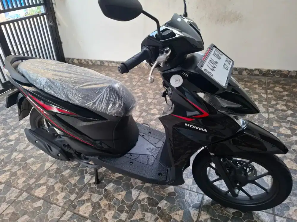 Km2.300 DKI pajak 7/2026, honda beat CBS 110 LED 2025 full Orisinil.