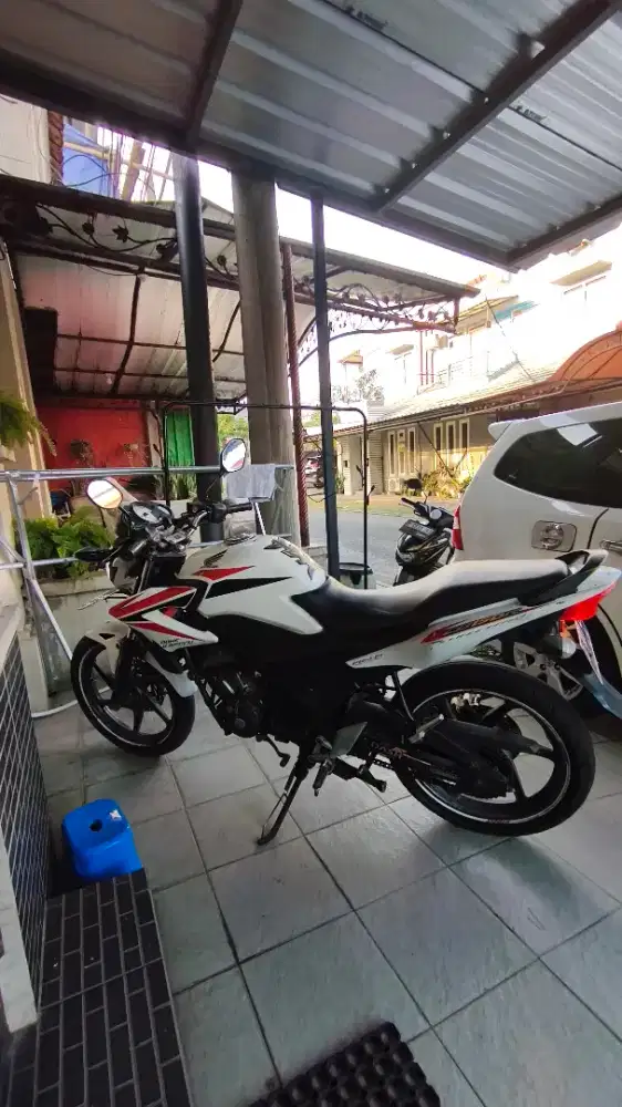 Jual cepat Cb150R old