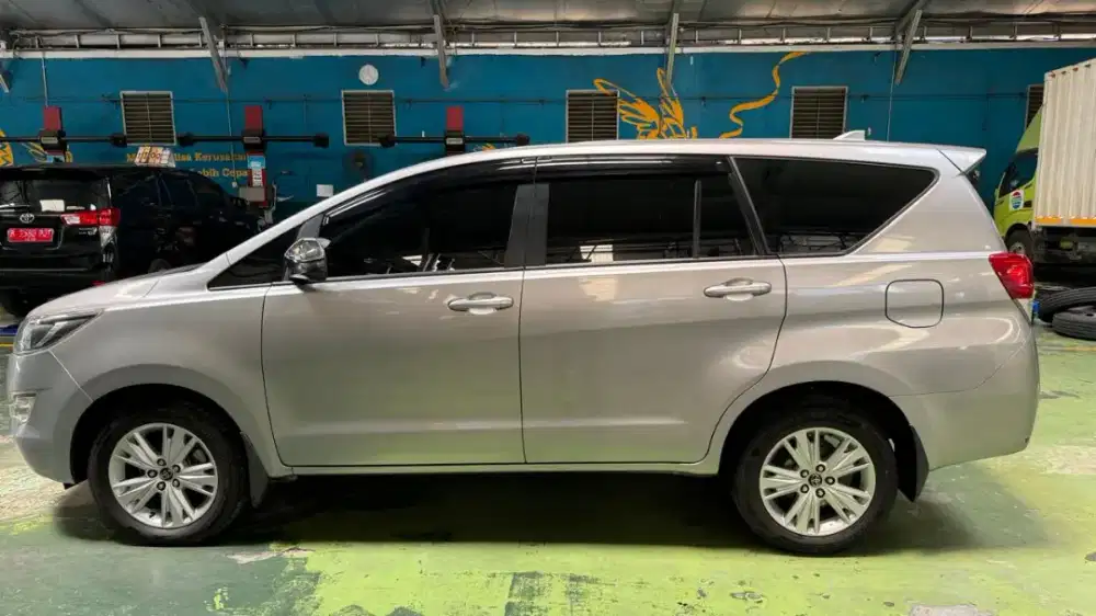 Innova Reborn Diesel full service record, tinggal pakai no pr